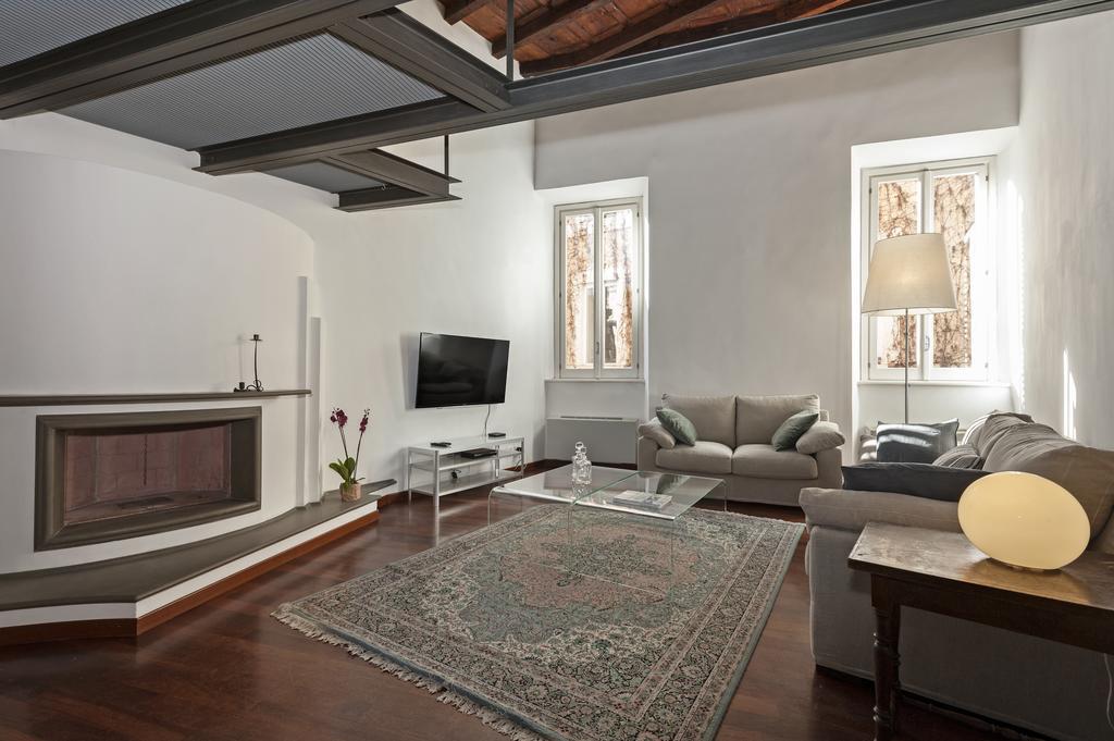 Appartamento Antique-Modern Flat By Navona Square Roma Esterno foto