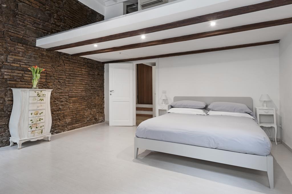 Appartamento Antique-Modern Flat By Navona Square Roma Esterno foto